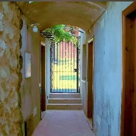 Konukevi Florio Parghelia