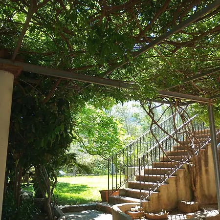 Florio Parghelia בית הארחה