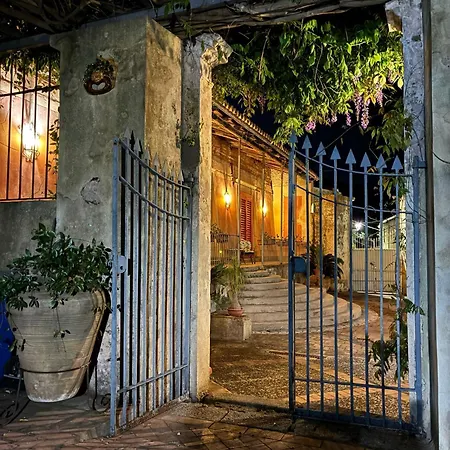 게스트하우스 Florio Parghelia